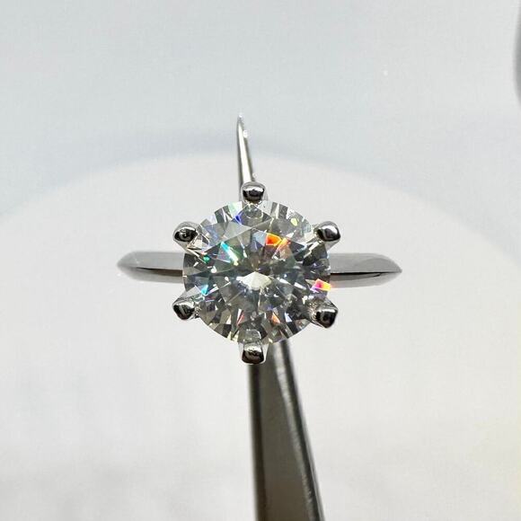 Moissanite Diamond Engagement Ring 2 Ct Six Prong Round Cut 18K GRA Size 7